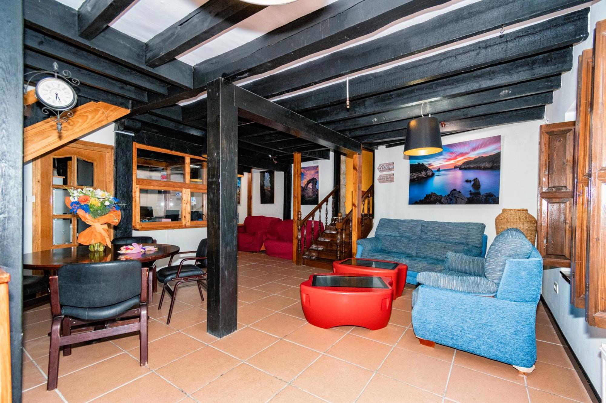 Albergue Santa Marina Buelna Εξωτερικό φωτογραφία