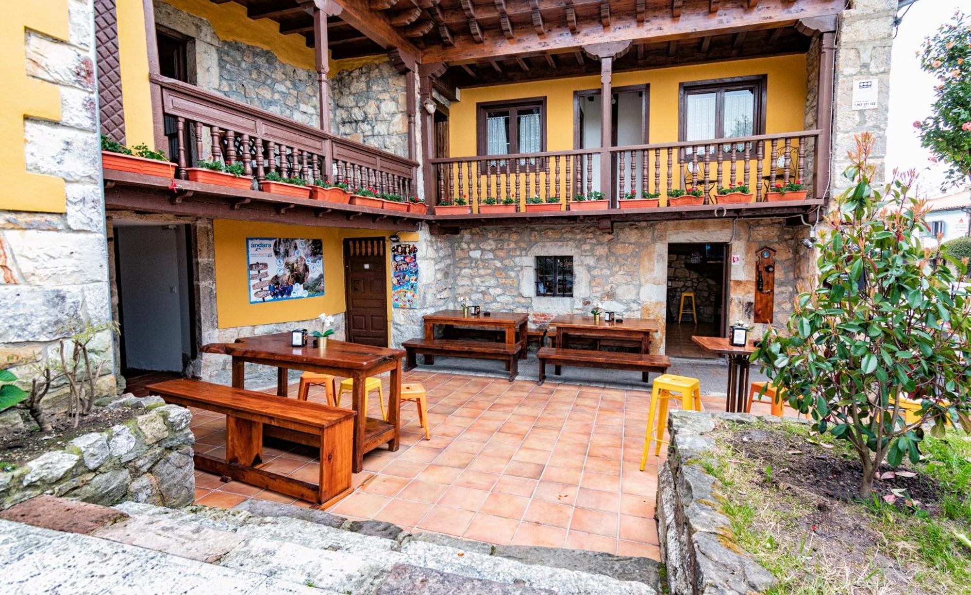 Albergue Santa Marina Buelna Εξωτερικό φωτογραφία