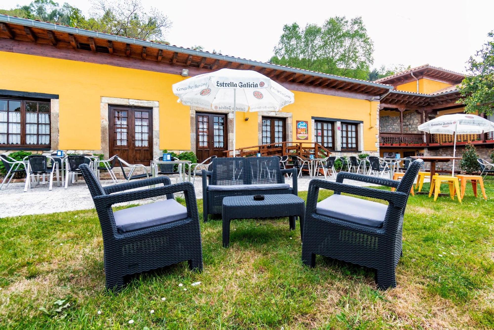 Albergue Santa Marina Buelna Εξωτερικό φωτογραφία