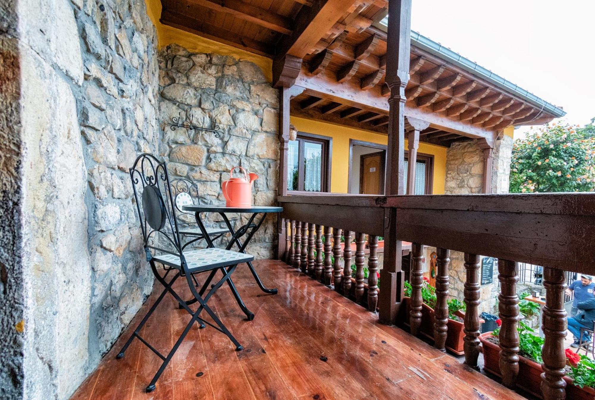 Albergue Santa Marina Buelna Εξωτερικό φωτογραφία